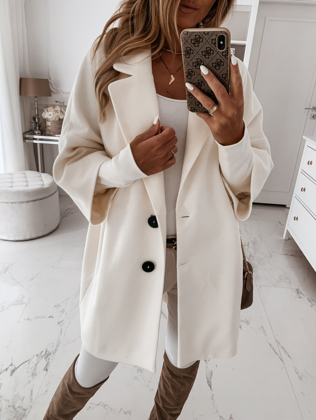 Embla | Elegant Coat