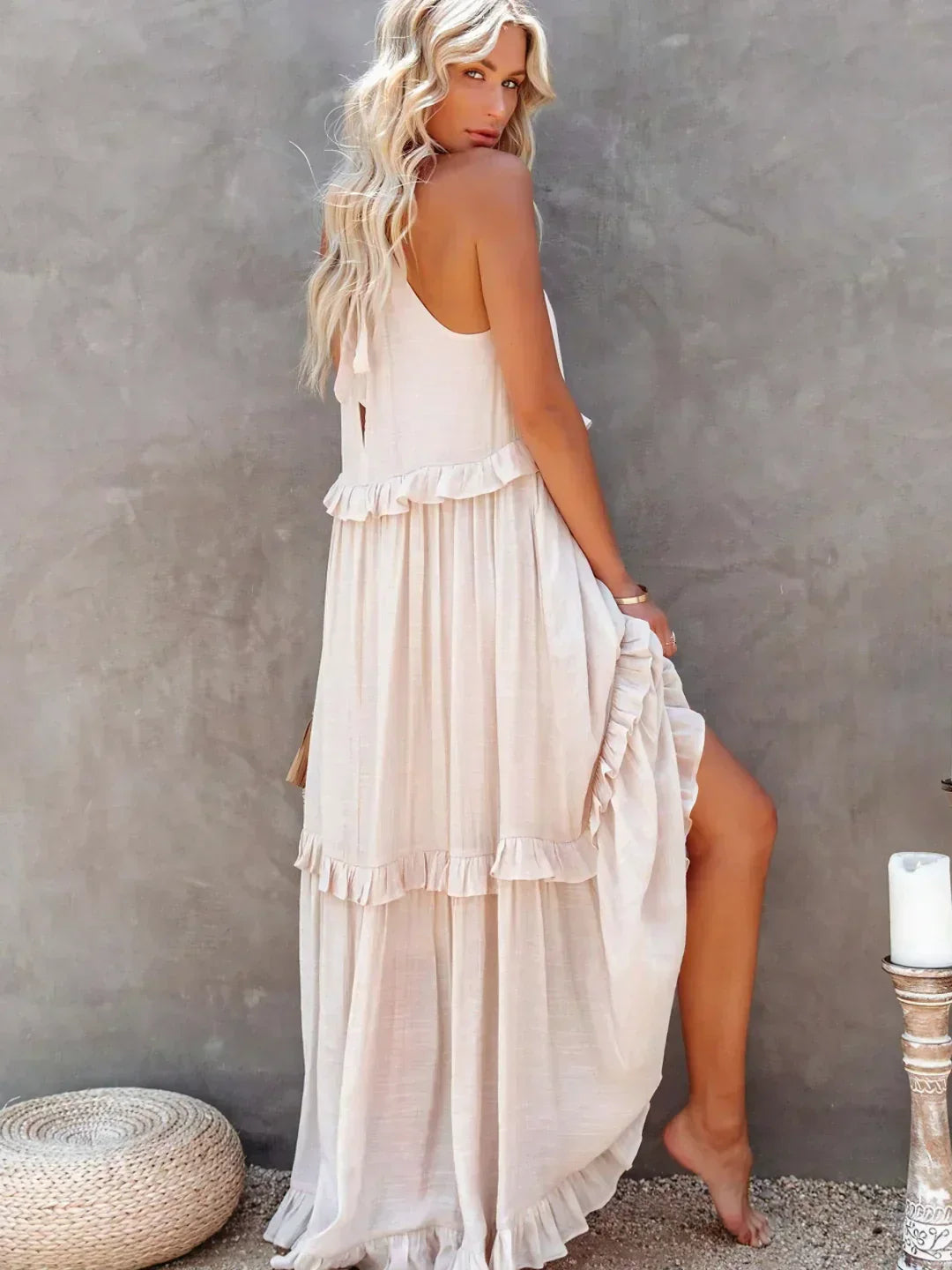Lorena | Halterneck Dress With Ruffles and Pockets