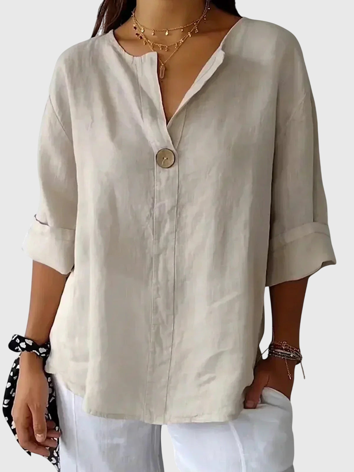 Myla | Chic Comfort Blouse
