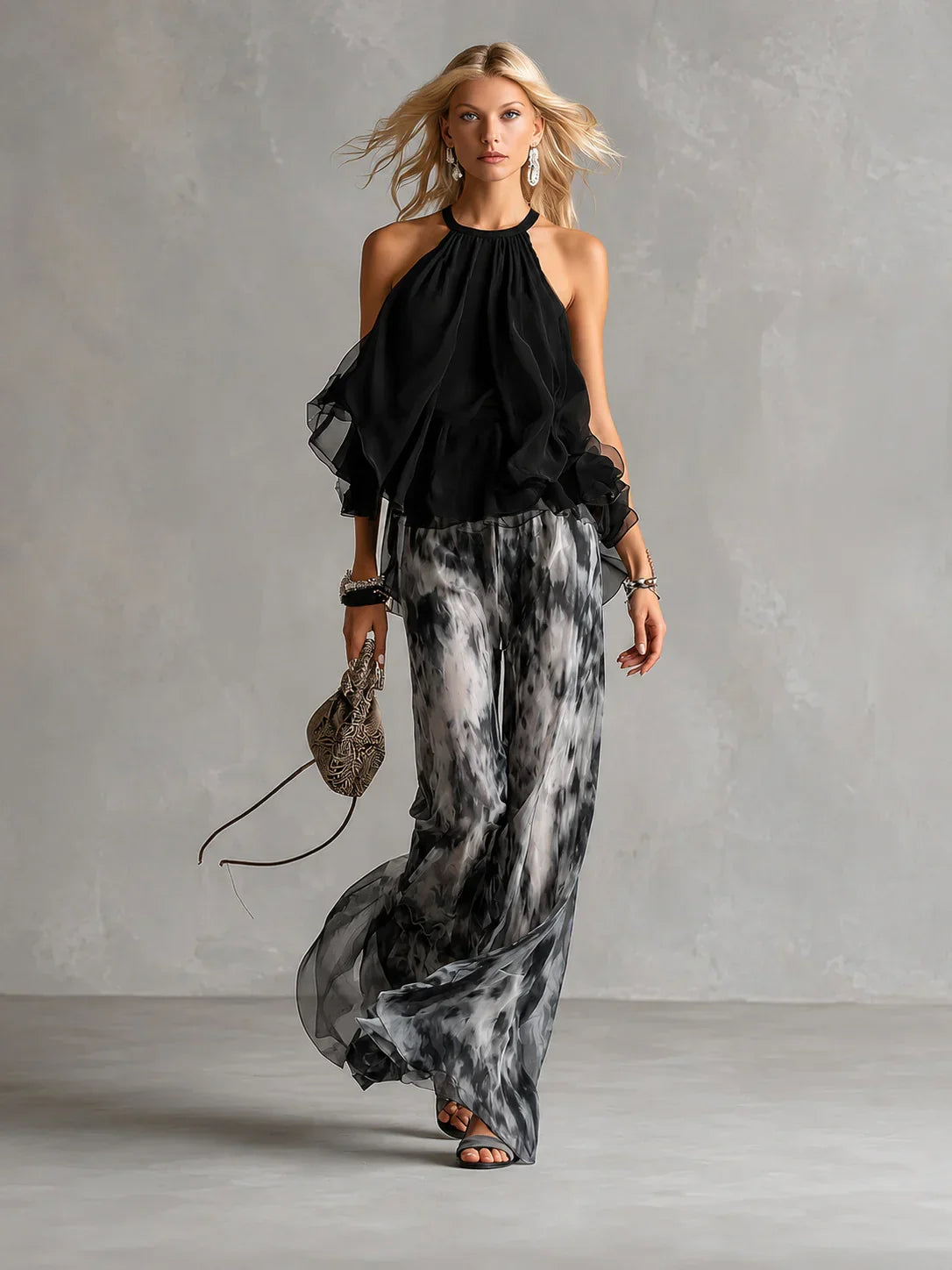 Elise | Elegant and lightweight suit with fluid top and wide pants