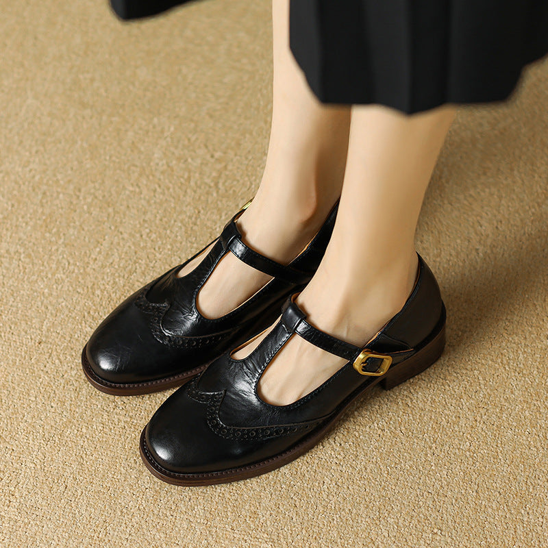 Sarah | Classic Mary Jane Footwear