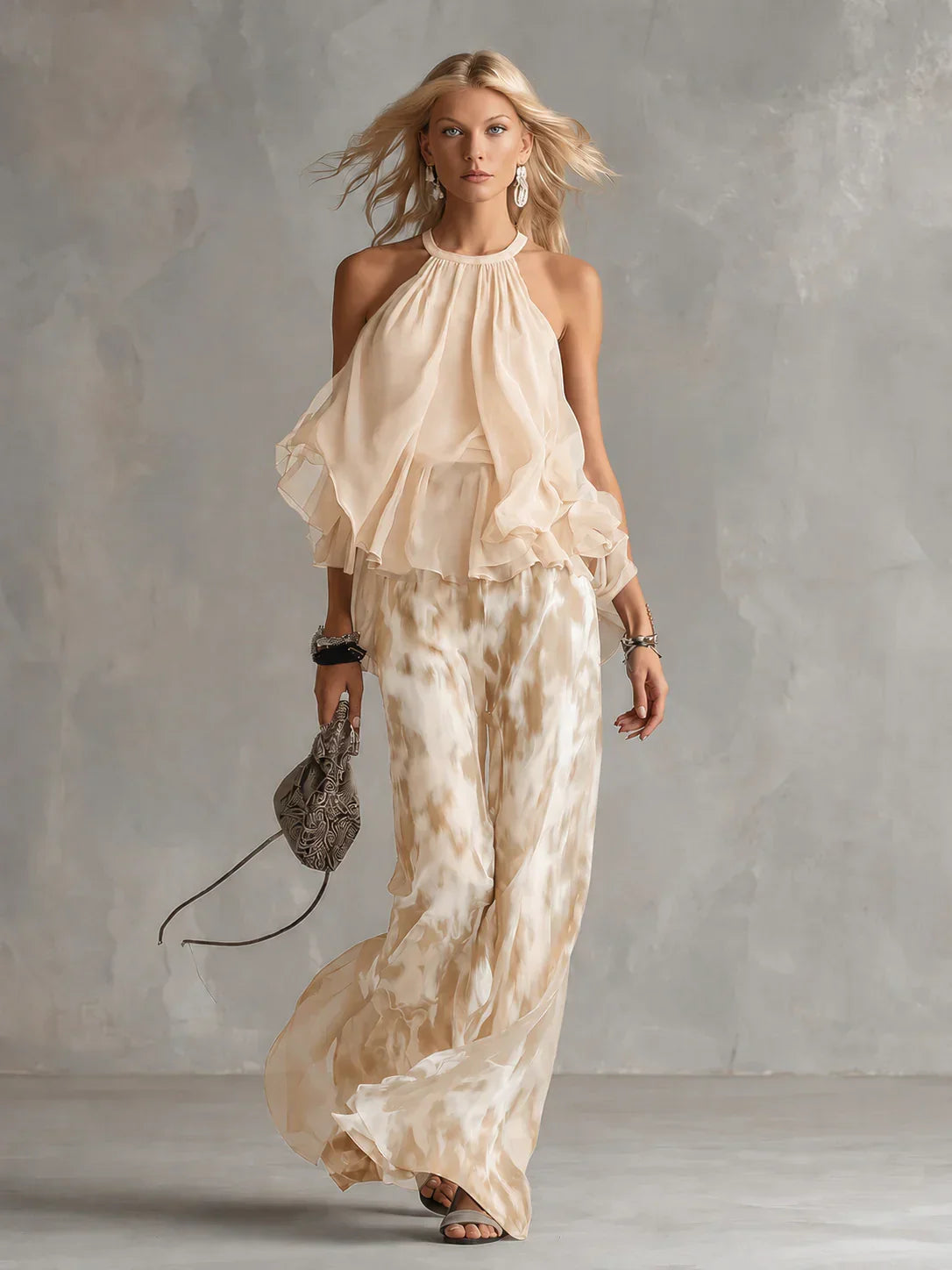 Elise | Elegant and lightweight suit with fluid top and wide pants