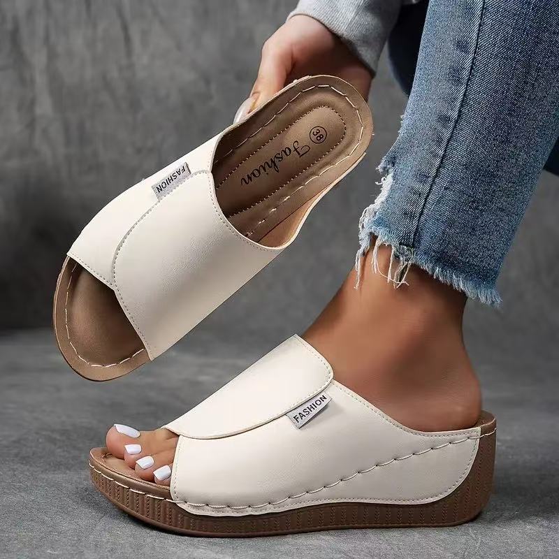 Victoria | Orthopaedic Sandals