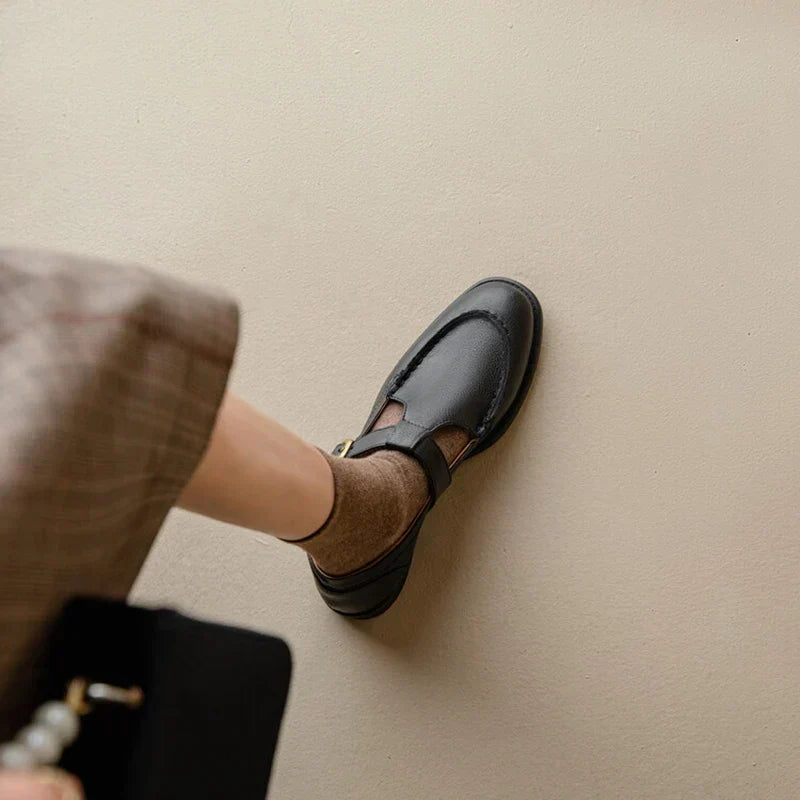 Belliora Vintage-Inspired Footwear