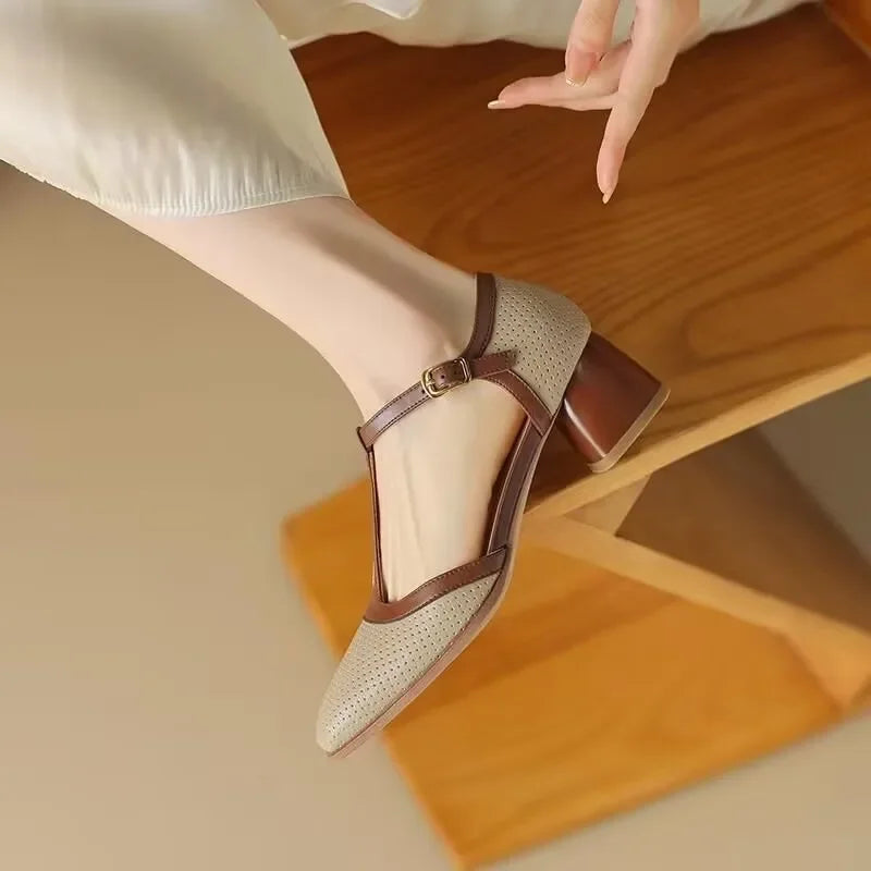Isava Mid-Heel Footwear