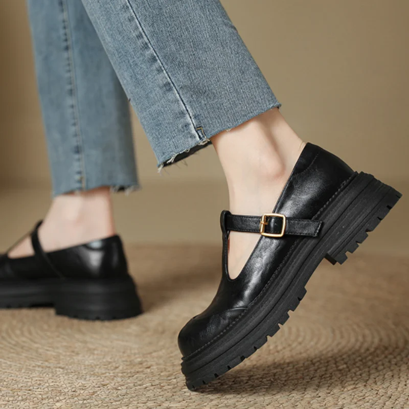 Farisse T-Strap Footwear