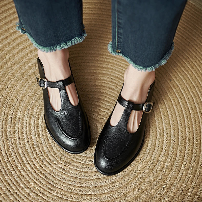 Selvana Elegant Low Heel Pumps