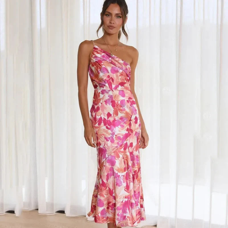 Isadora - Elegante One-Shoulder Dress