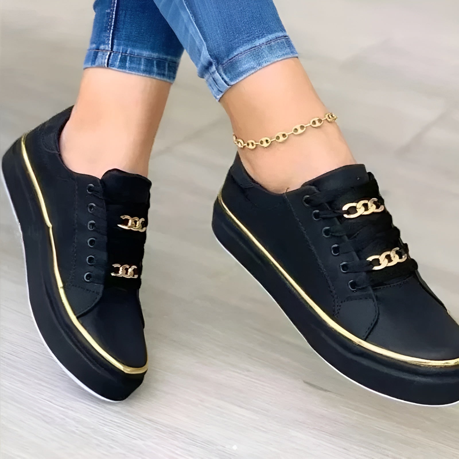 Lucy | Comfortable Sneakers