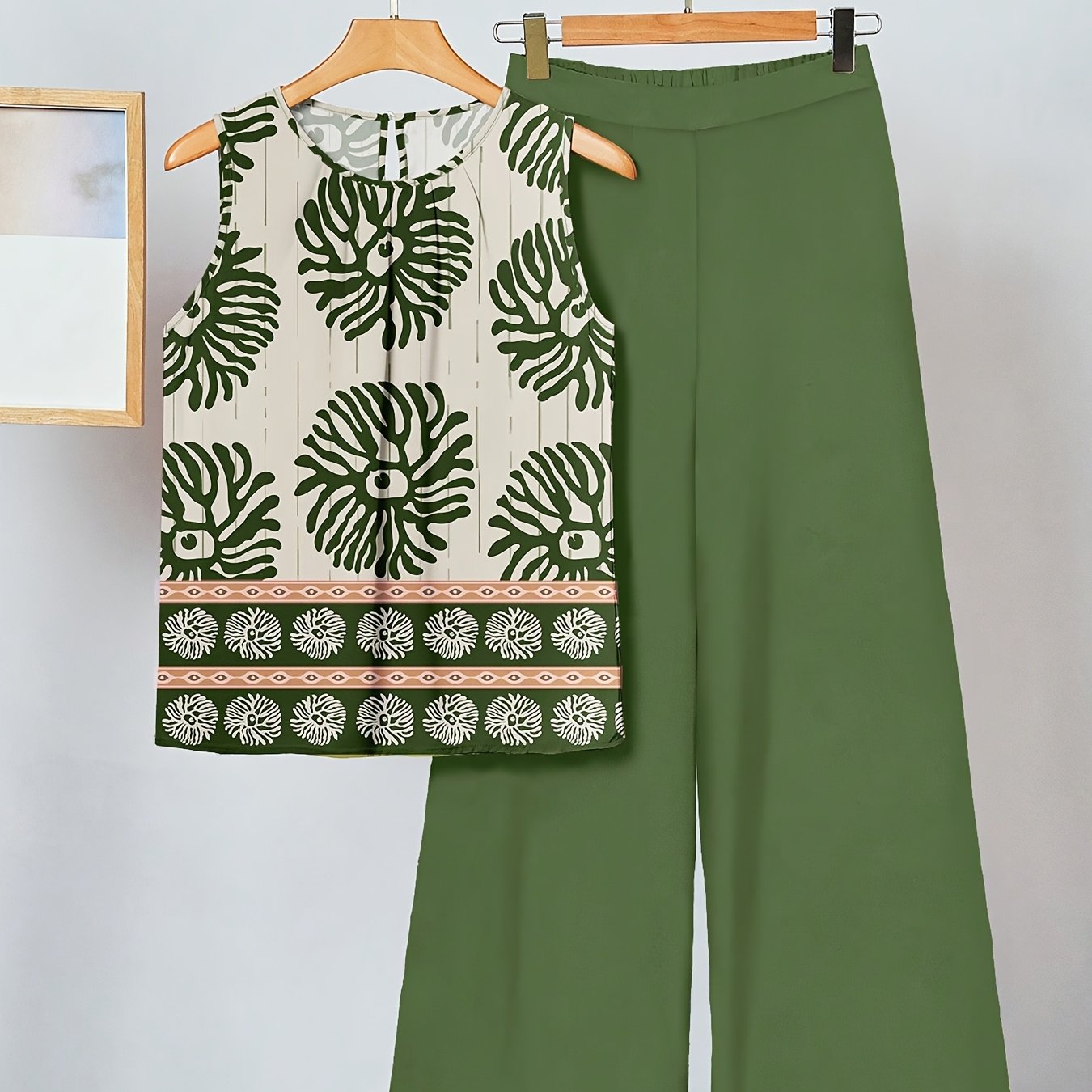 Brittany | Elegant Minimalist Floral Set