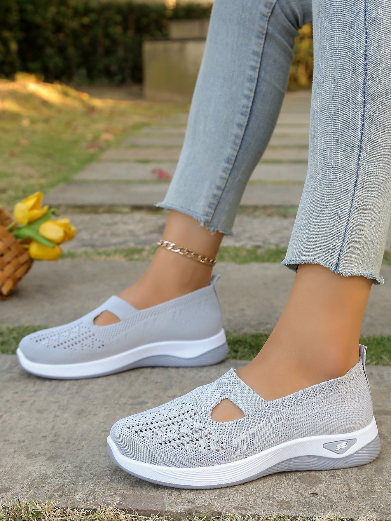 Avery | Breathable Slip-On Comfort Sneakers